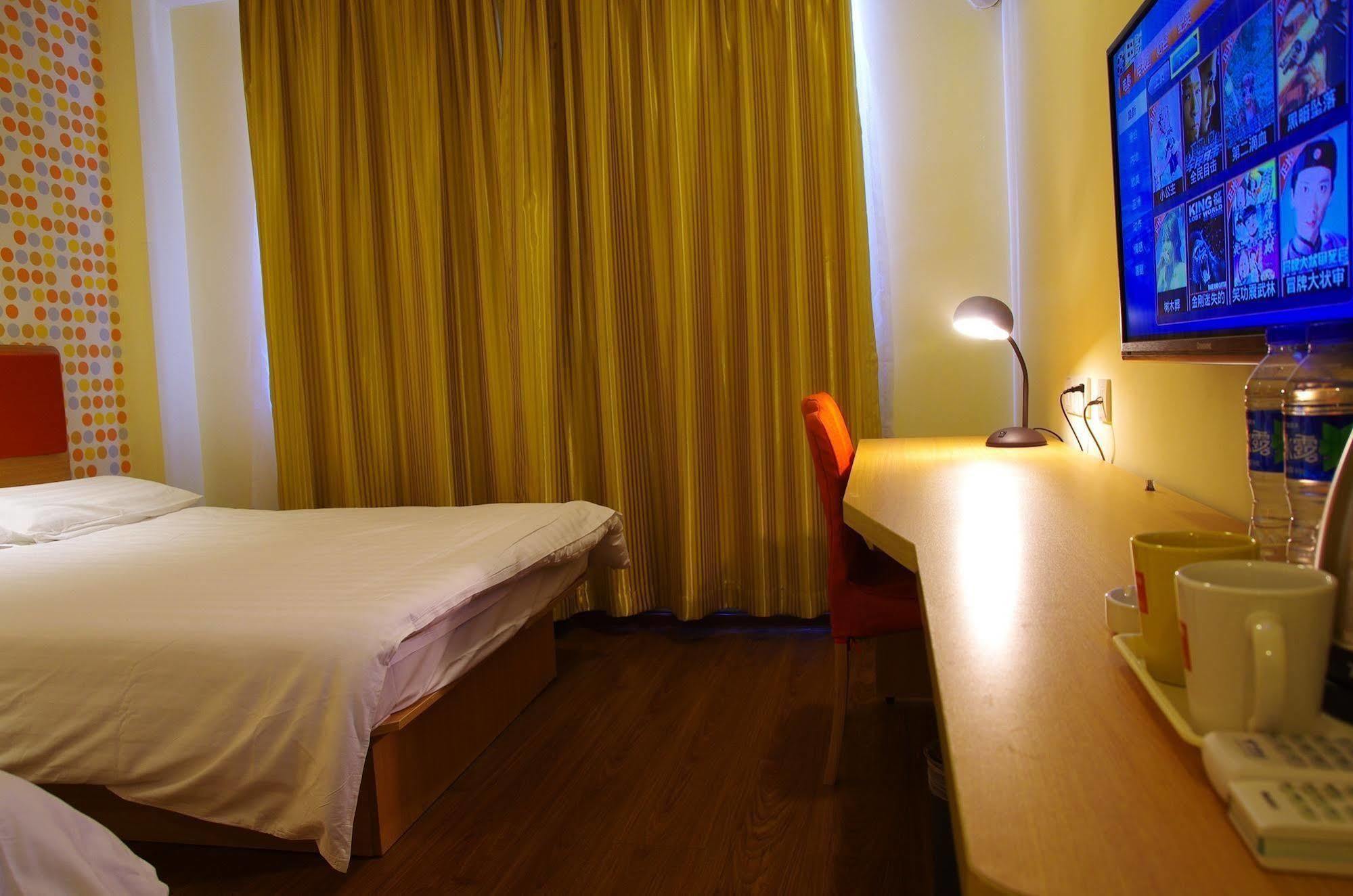 Home Inn Jiaxing Exteriör bild
